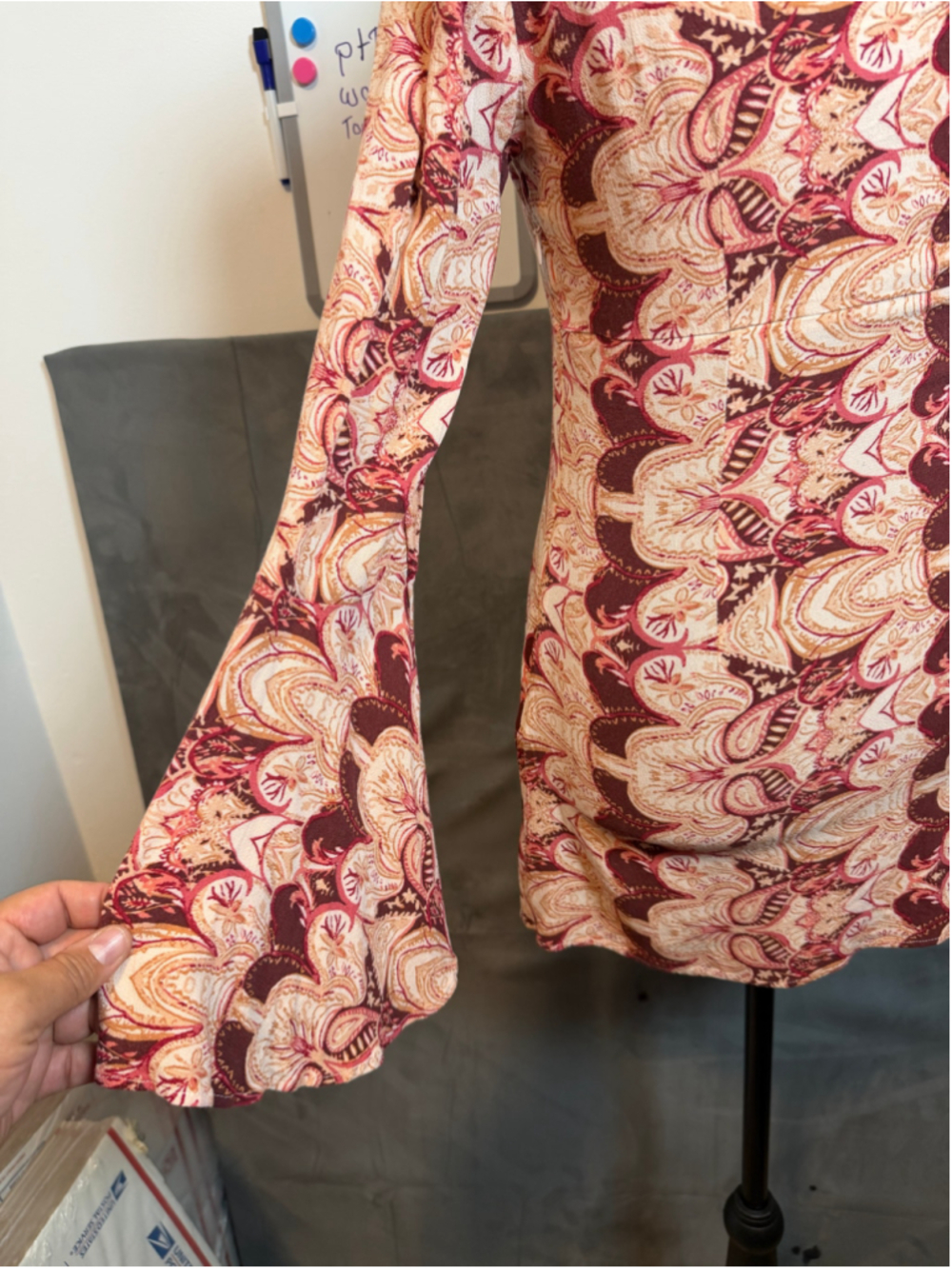 Free People Ossie Vibes Dress Size 0 Bell Sleeve Paisley Boho Mini Tunic - Picture 4 of 9